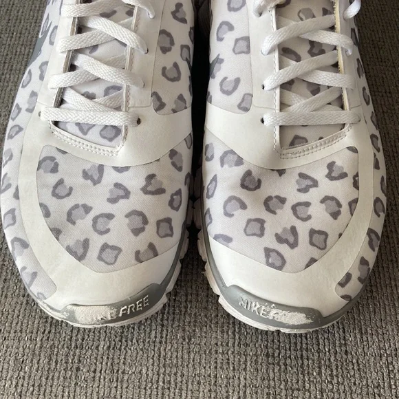 Nike Free 5.0 animal cheetah print size 11.5 women’s sneaker - Picture 2 of 10